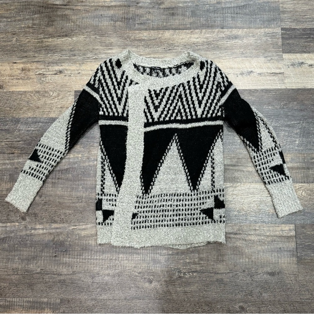 THE RAGE Sweater/Cardigan - Black & Gray - One Size